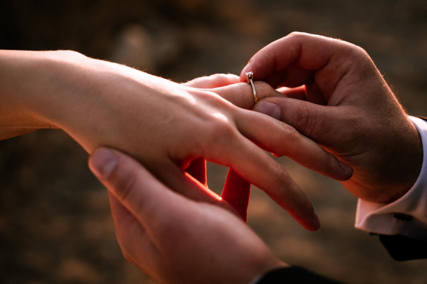 רעיונות להצעת נישואין - הצעות נישואין מקוריות שלא חשבתם עליהן